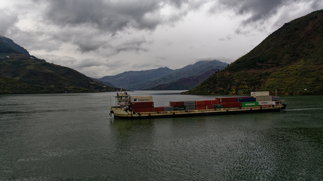 20161108 073444•Yangtze River•Chongqing Shi•China